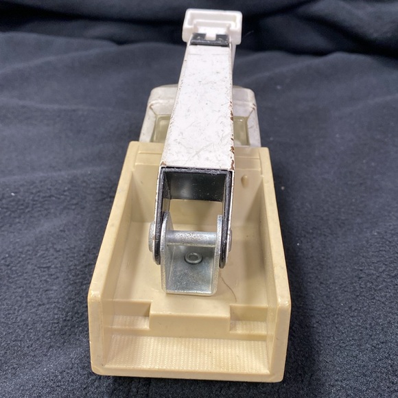 Tonka Vintage Bell System Lineman Bucket Truck 55010 used /played with - Picture 5 of 10